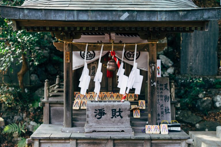 A serene view of a traditional Japanese shrine in Hachiōji, Tokyo, highlighting cultural and spiritual elements.